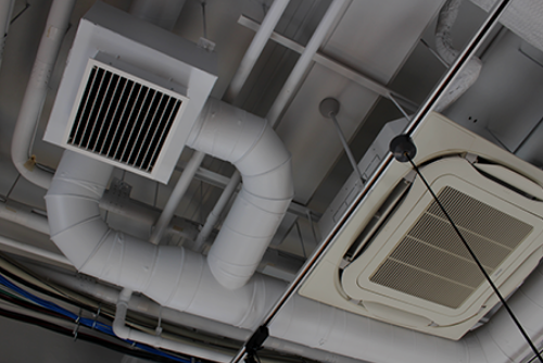 大型施設の空調・ダクト・管工事